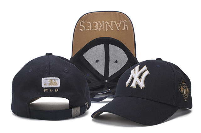  Name:snapback-368
 Size:
 Price:US$