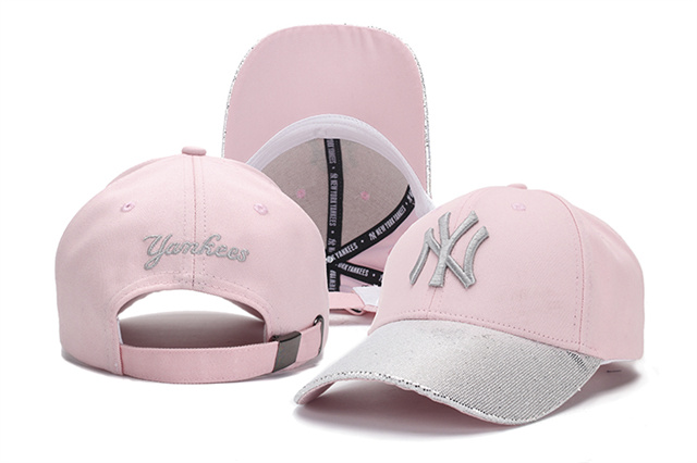  Name:snapback-378
 Size:
 Price:US$