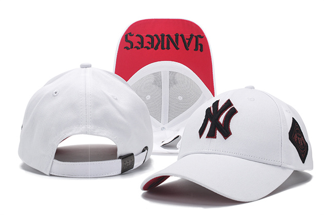  Name:snapback-383
 Size:
 Price:US$