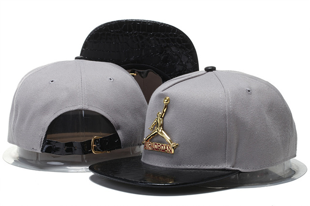  Name:snapback-548
 Size:
 Price:US$