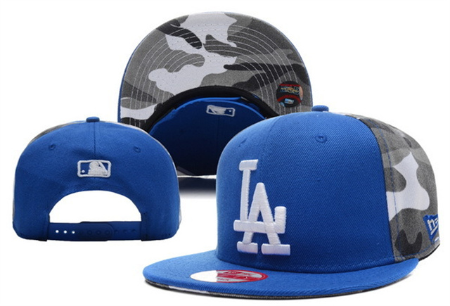  Name:snapback-826
 Size:
 Price:US$