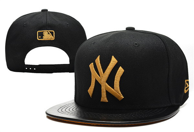  Name:snapback-832
 Size:
 Price:US$