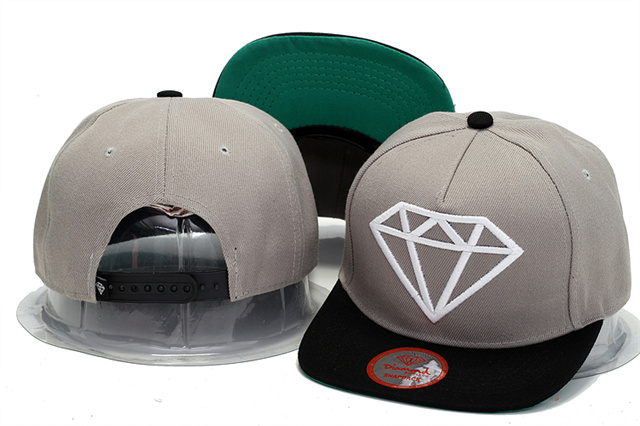  Name:snapback-940
 Size:
 Price:US$