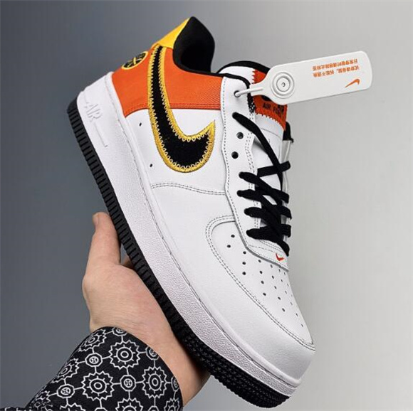  Name:af1AAA-70
 Size:
 Price:US$